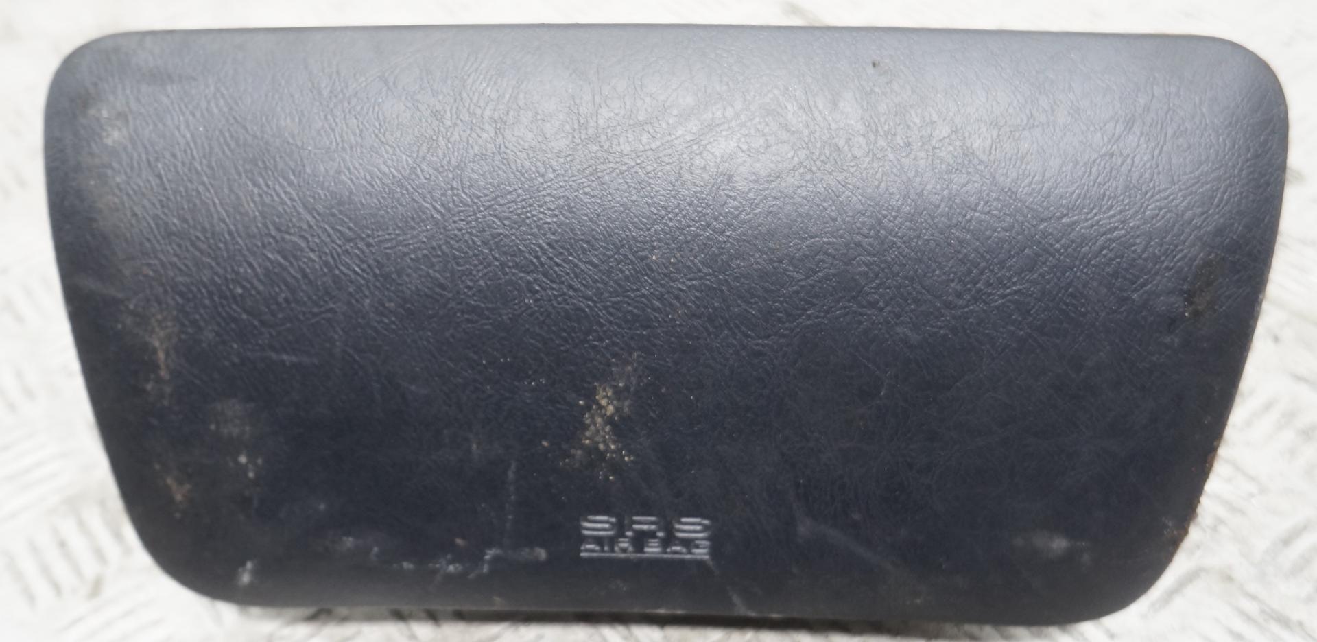 Подушка безопасности (Airbag) пассажира