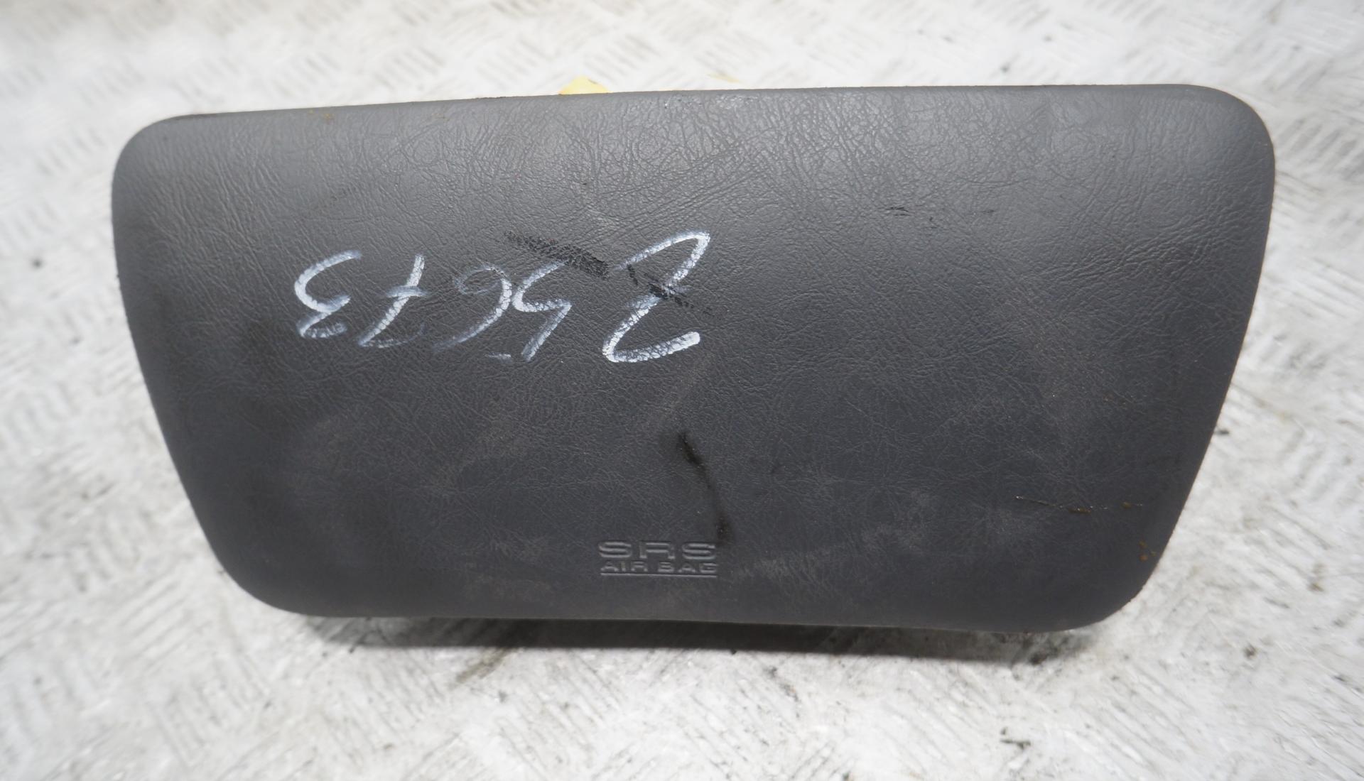 Подушка безопасности (Airbag) пассажира