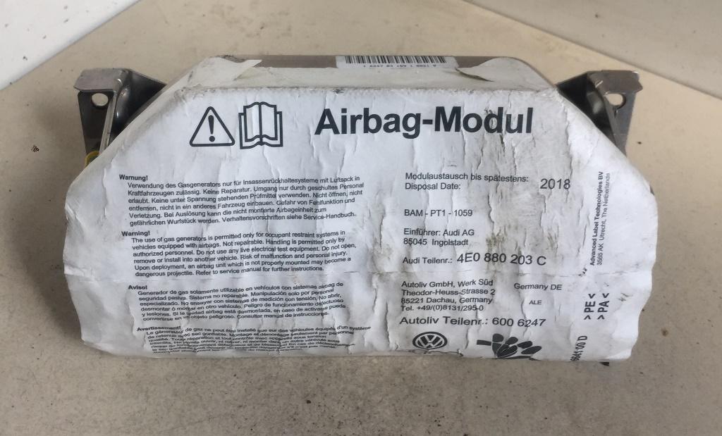 Подушка безопасности (Airbag) пассажира
