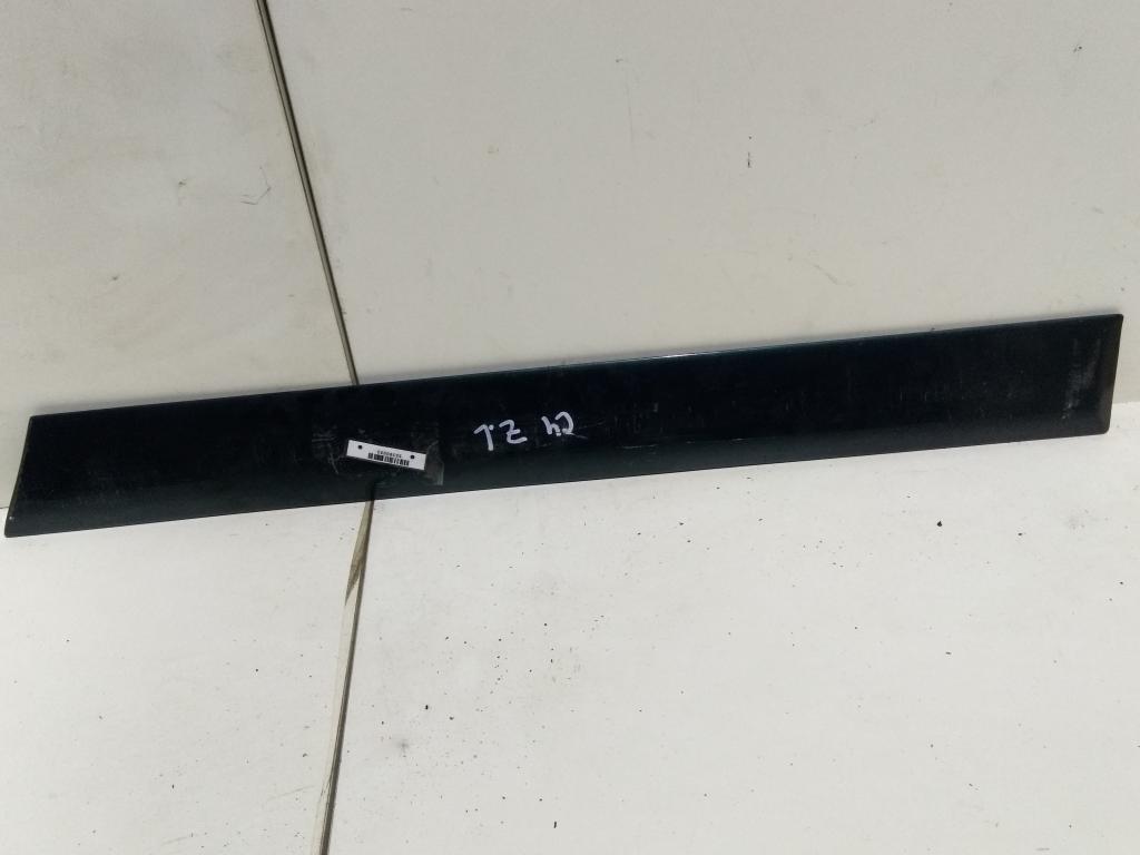Молдинг двери задней левой