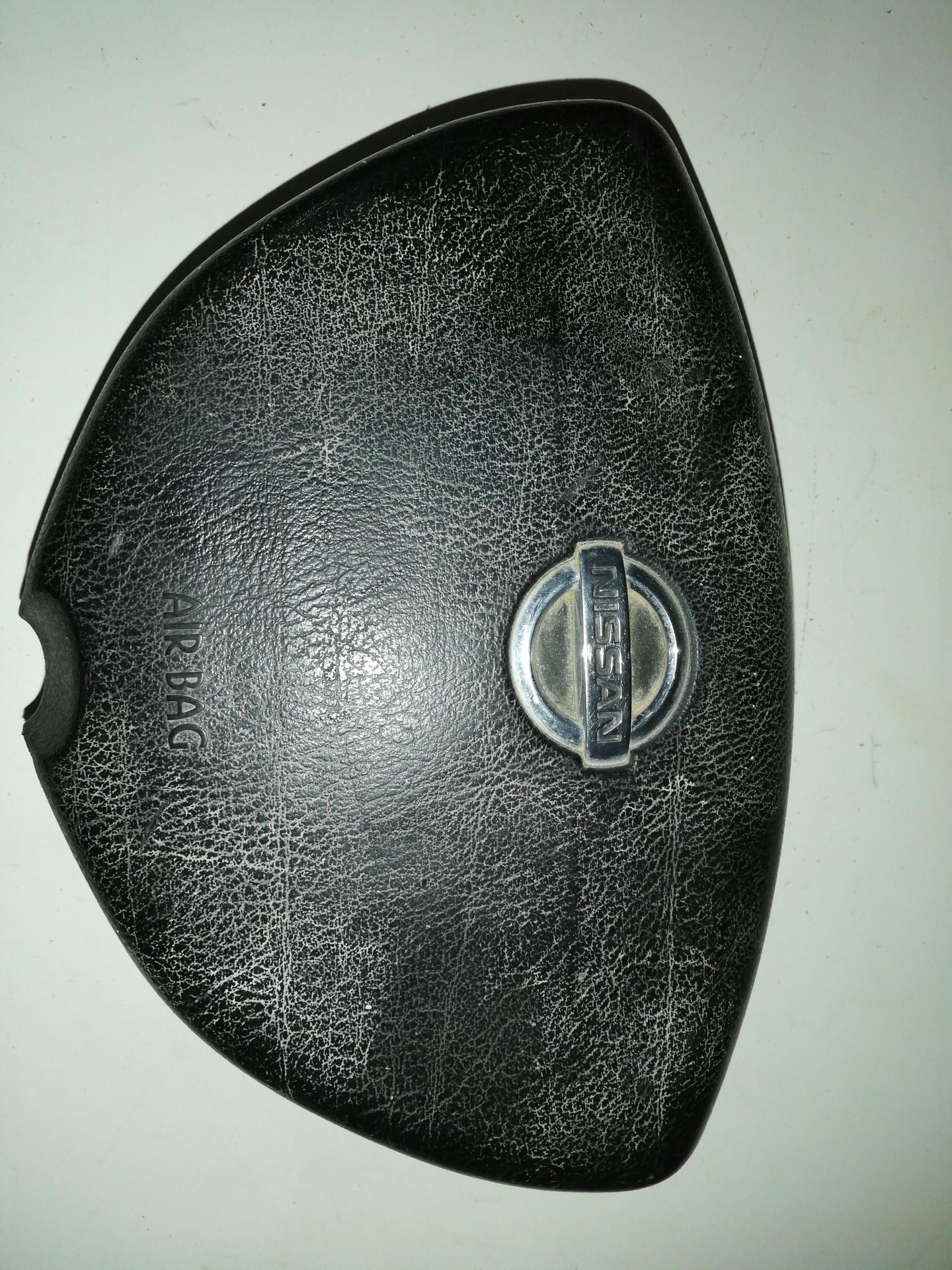 Подушка безопасности (Airbag) водителя