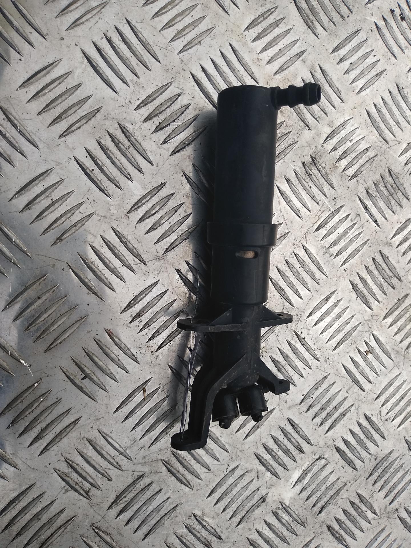 Насос (моторчик) омывателя фар