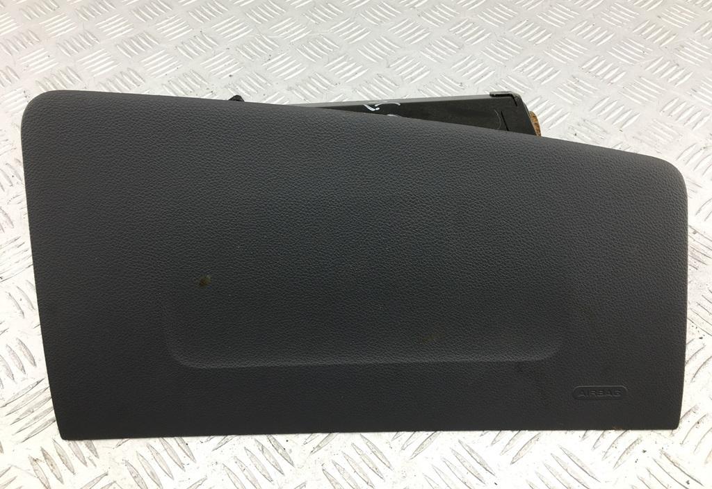 Подушка безопасности (Airbag) пассажира