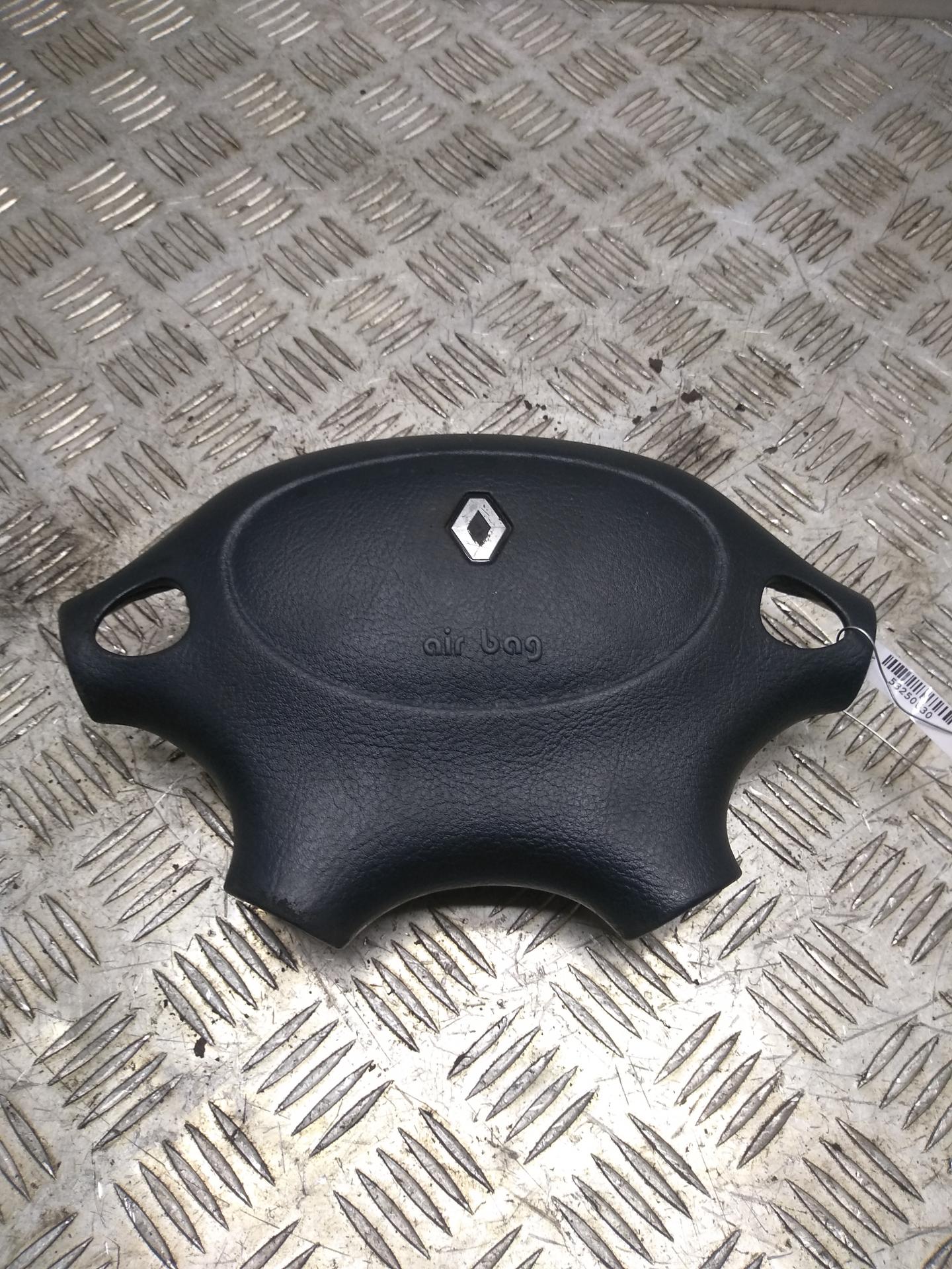 Подушка безопасности (Airbag) водителя
