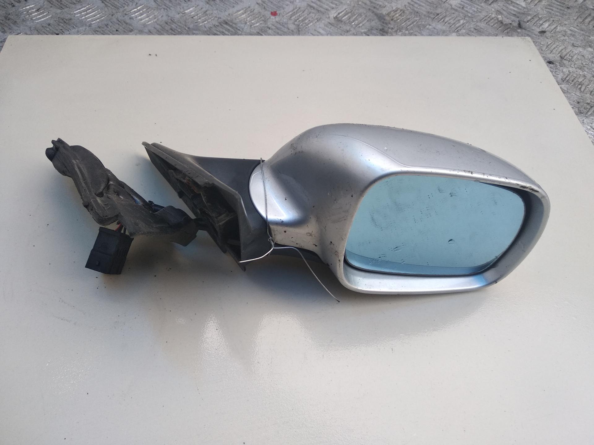 Зеркало наружное правое