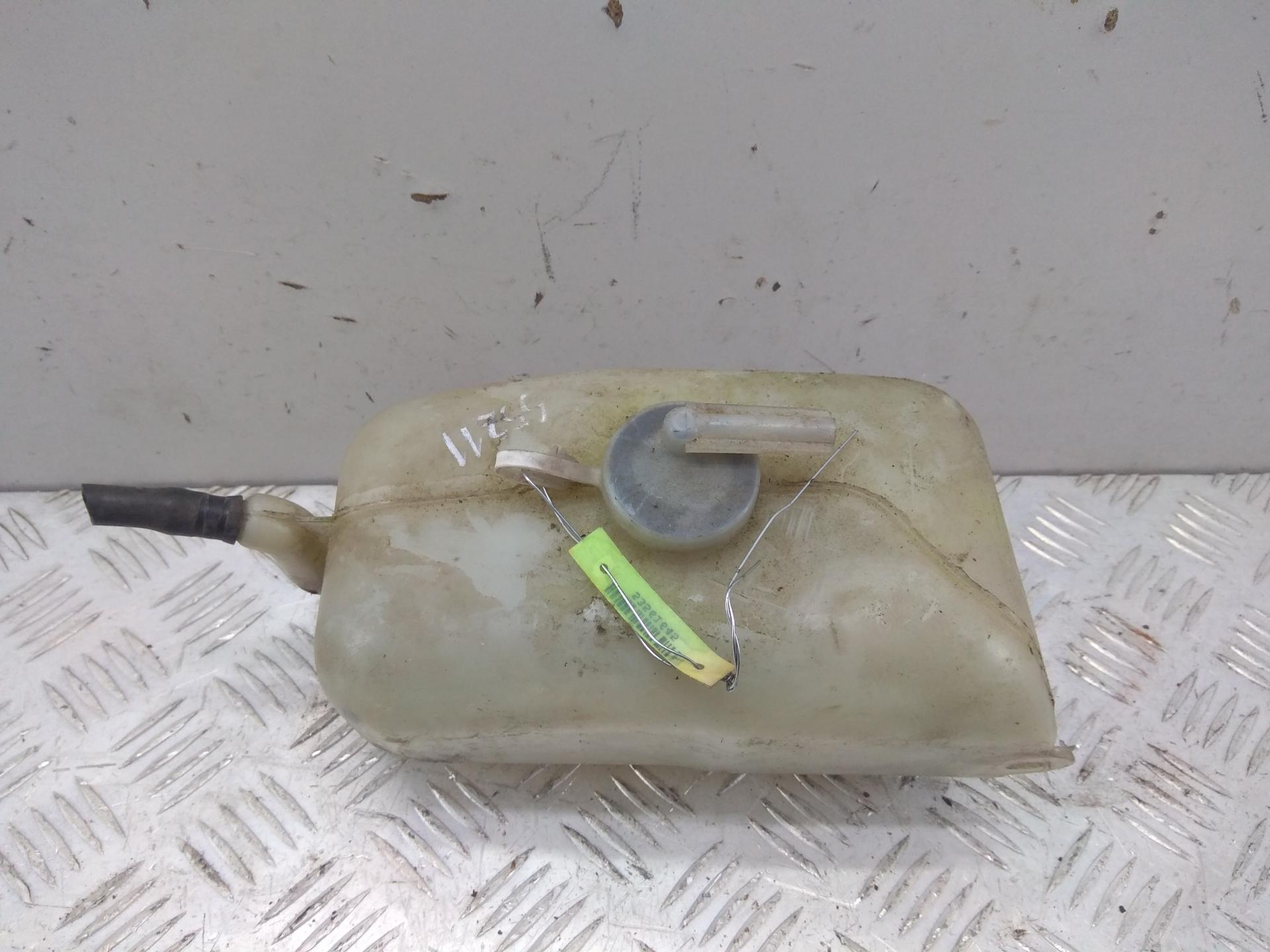 Бачок расширительный
