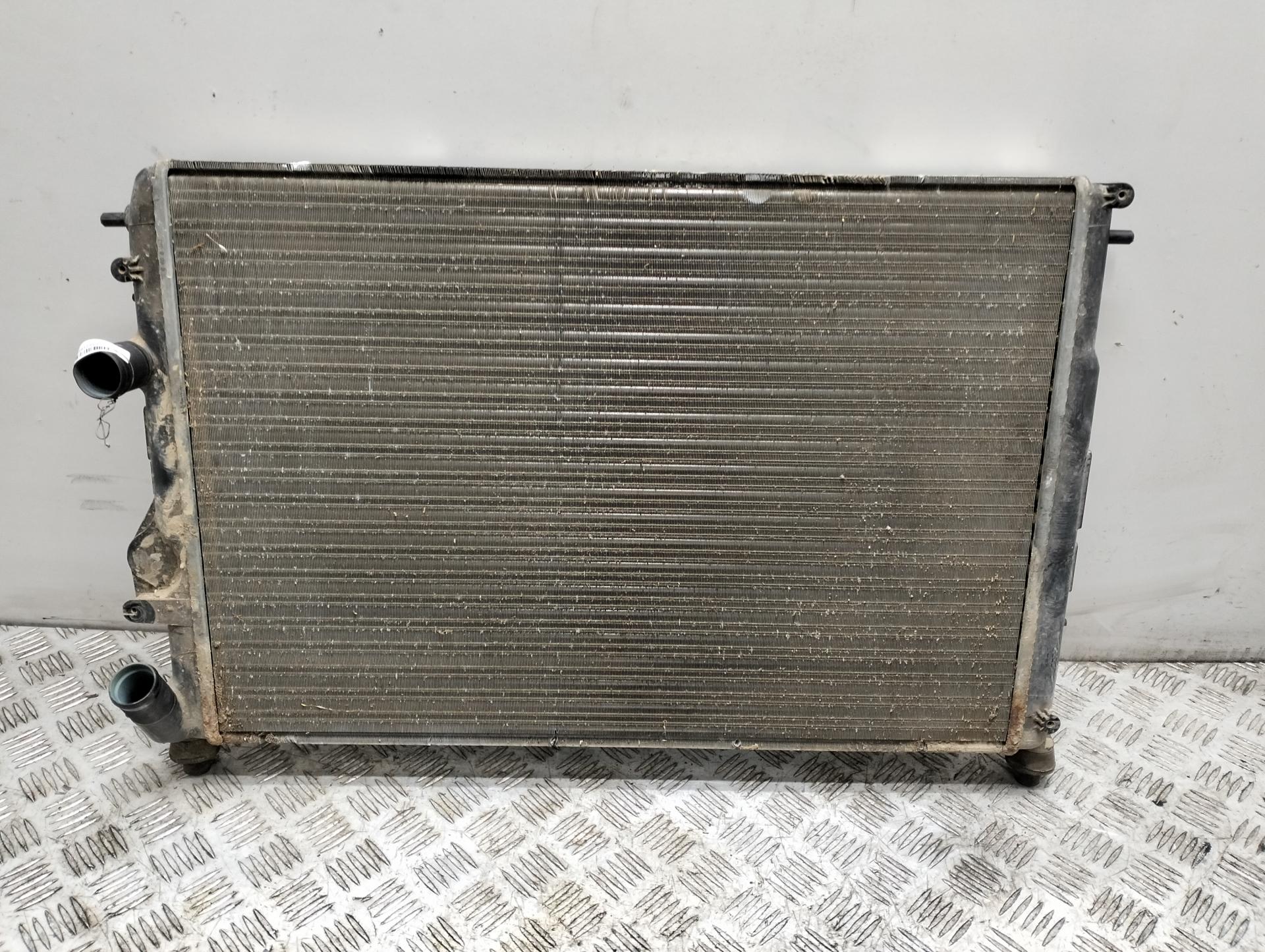 Радиатор основной