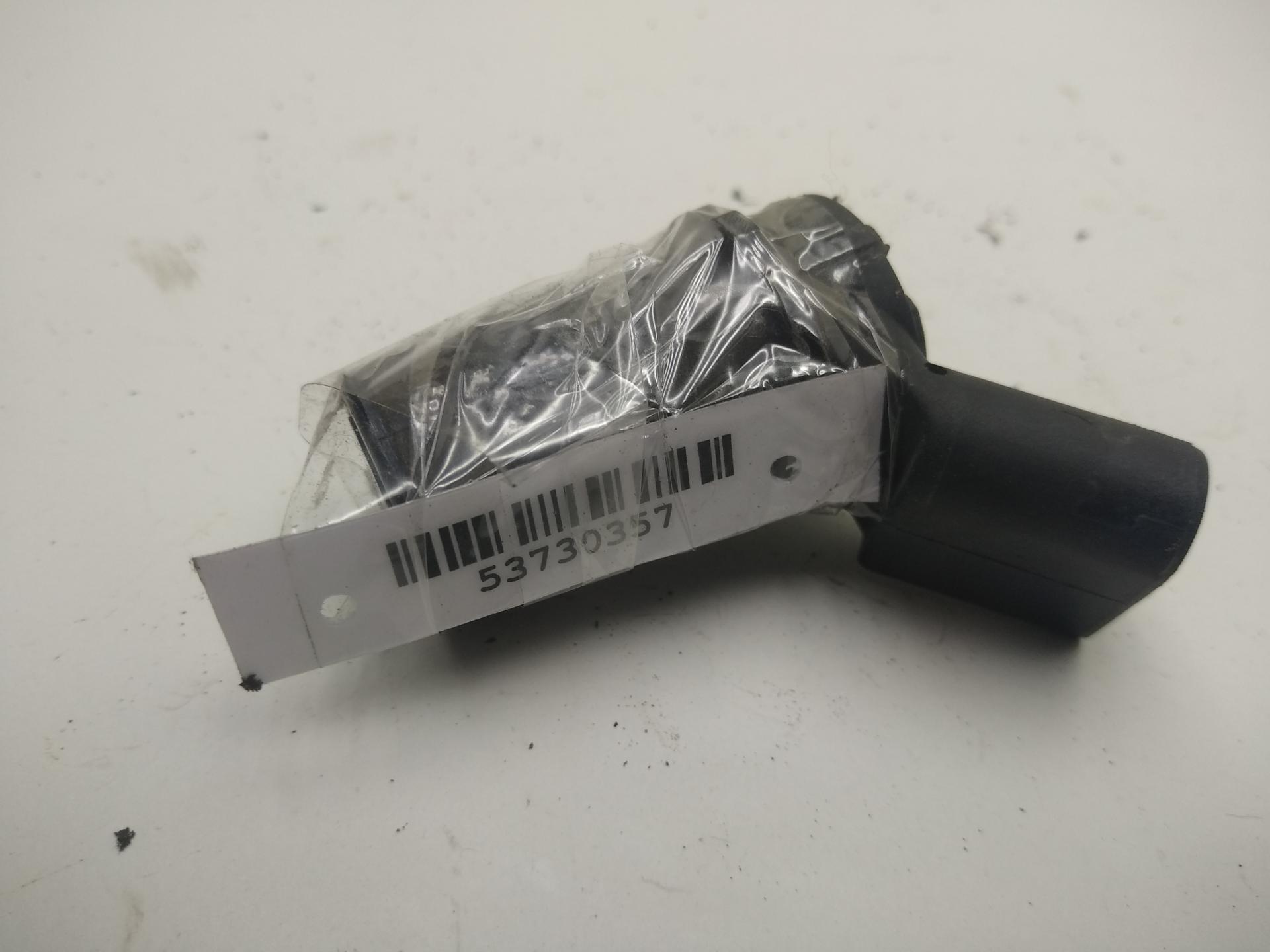 Датчик парковки (парктроник) передний