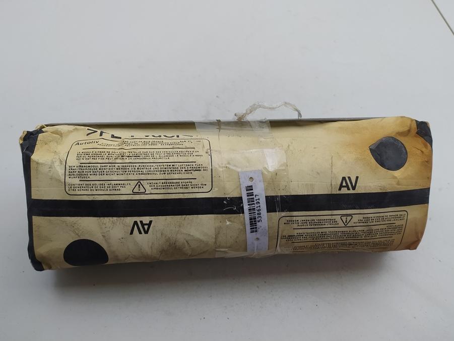 Подушка безопасности (Airbag) пассажира