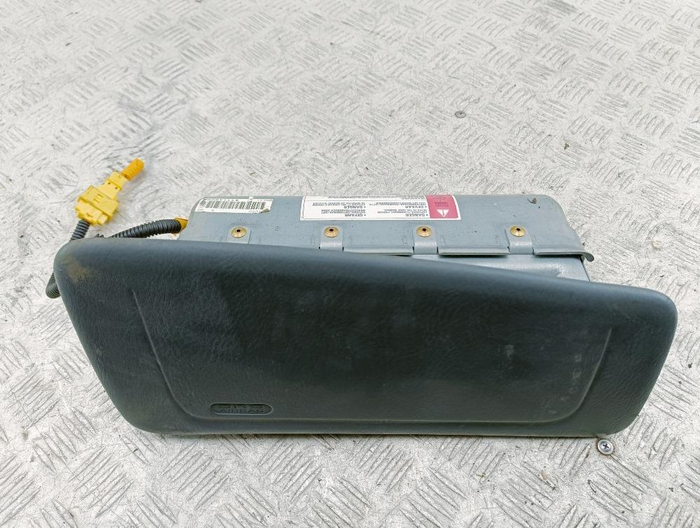 Подушка безопасности (Airbag) пассажира