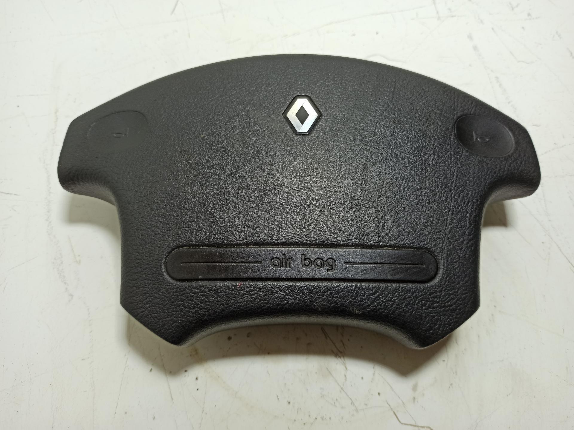 Подушка безопасности (Airbag) водителя