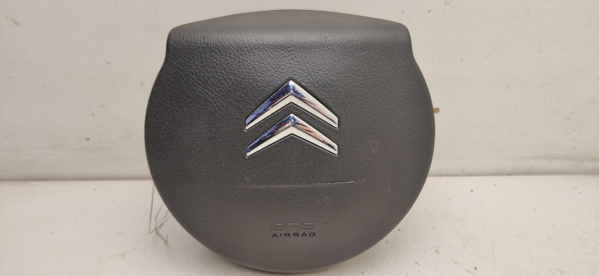 Подушка безопасности (Airbag) водителя