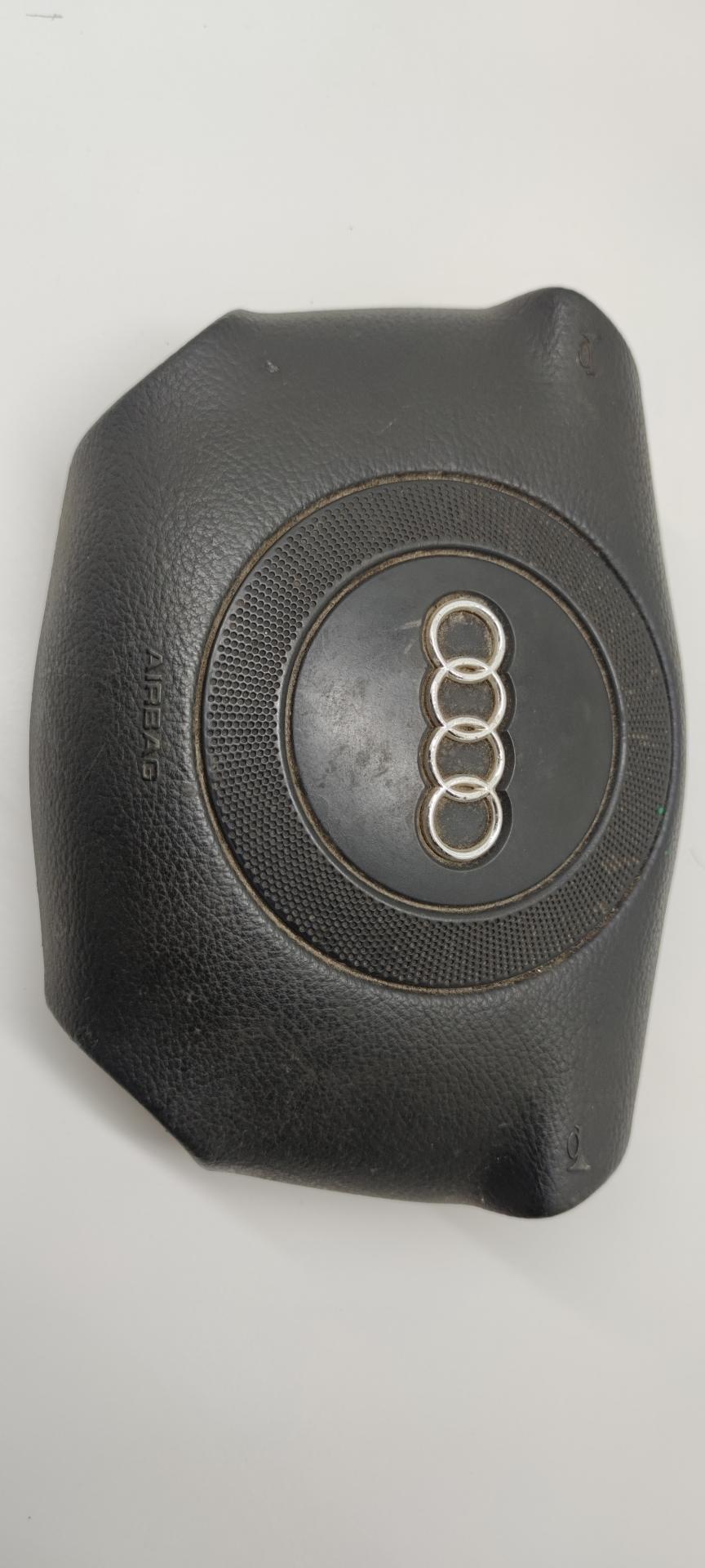Подушка безопасности (Airbag) водителя