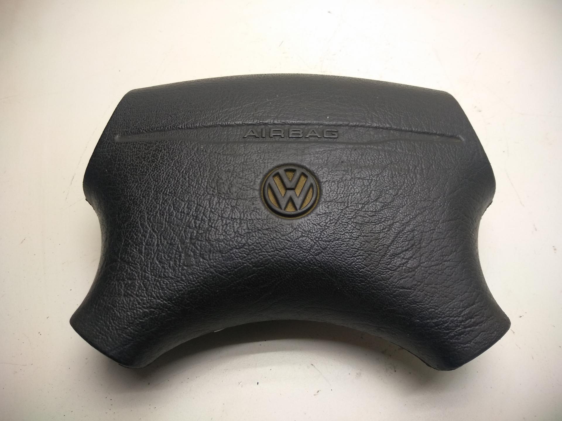 Подушка безопасности (Airbag) водителя