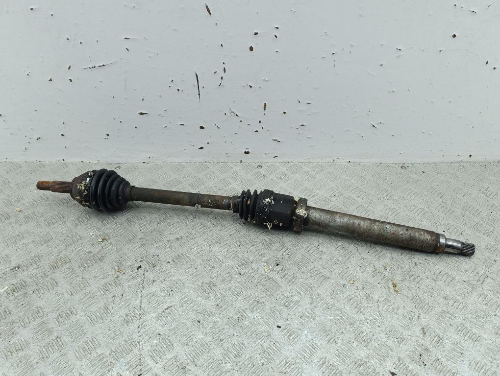 Полуось передняя правая