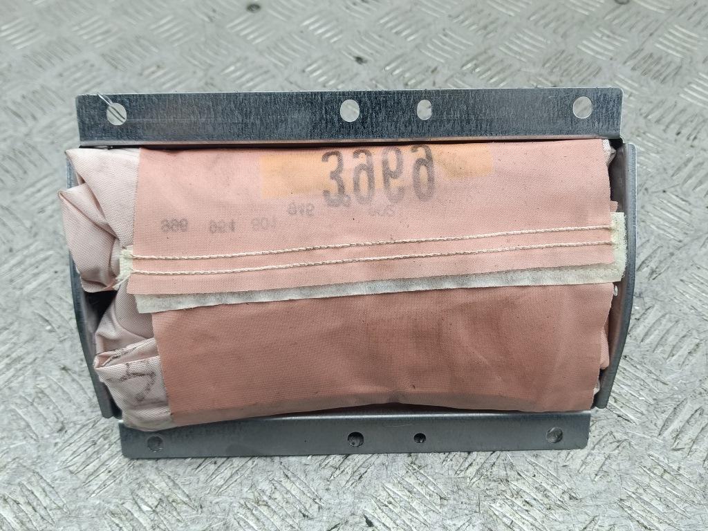 Подушка безопасности (Airbag) пассажира