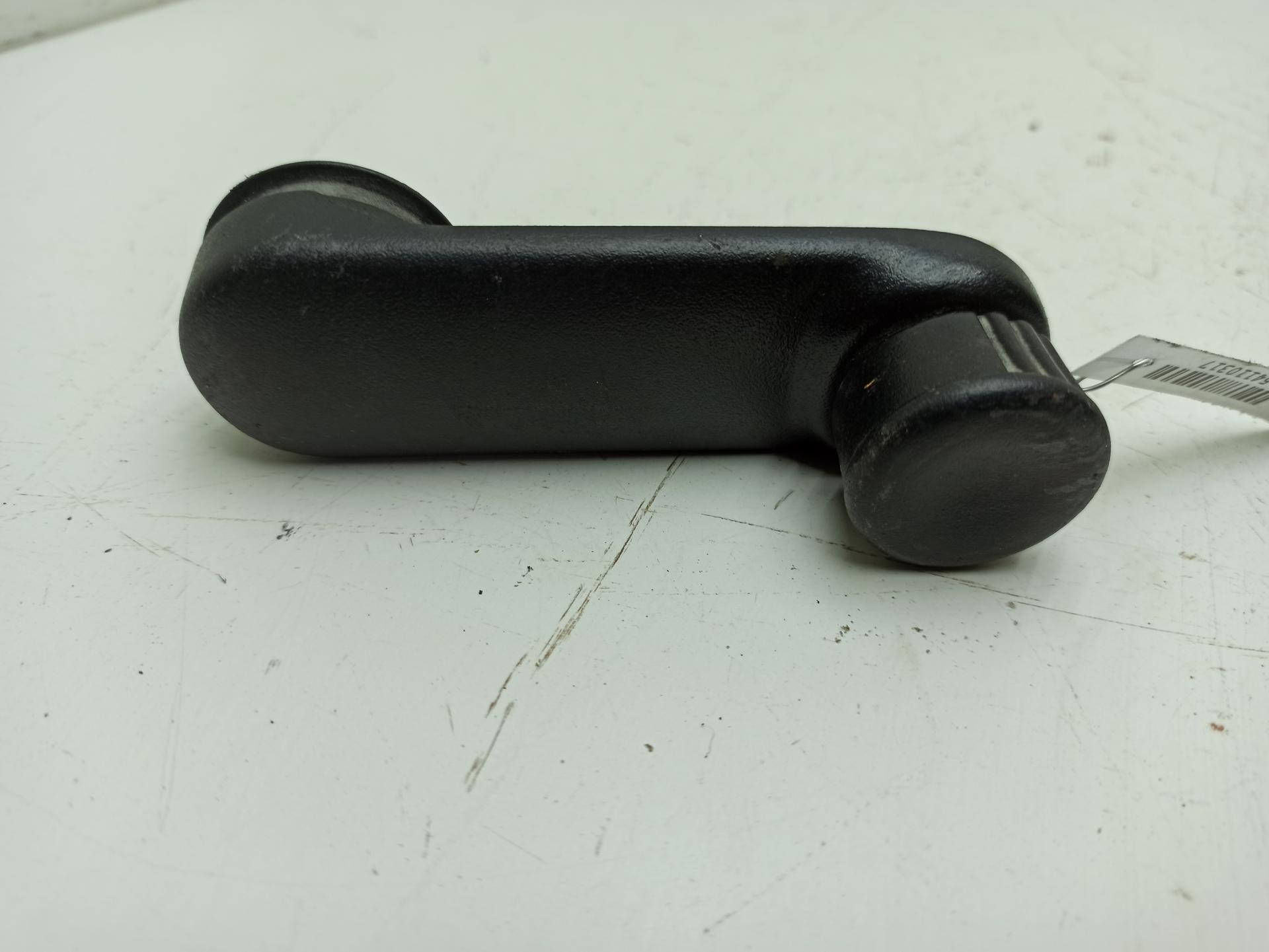 Ручка стеклоподъемника