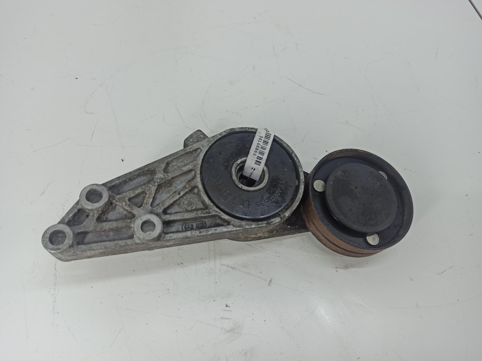 Механизм натяжения ремня, цепи