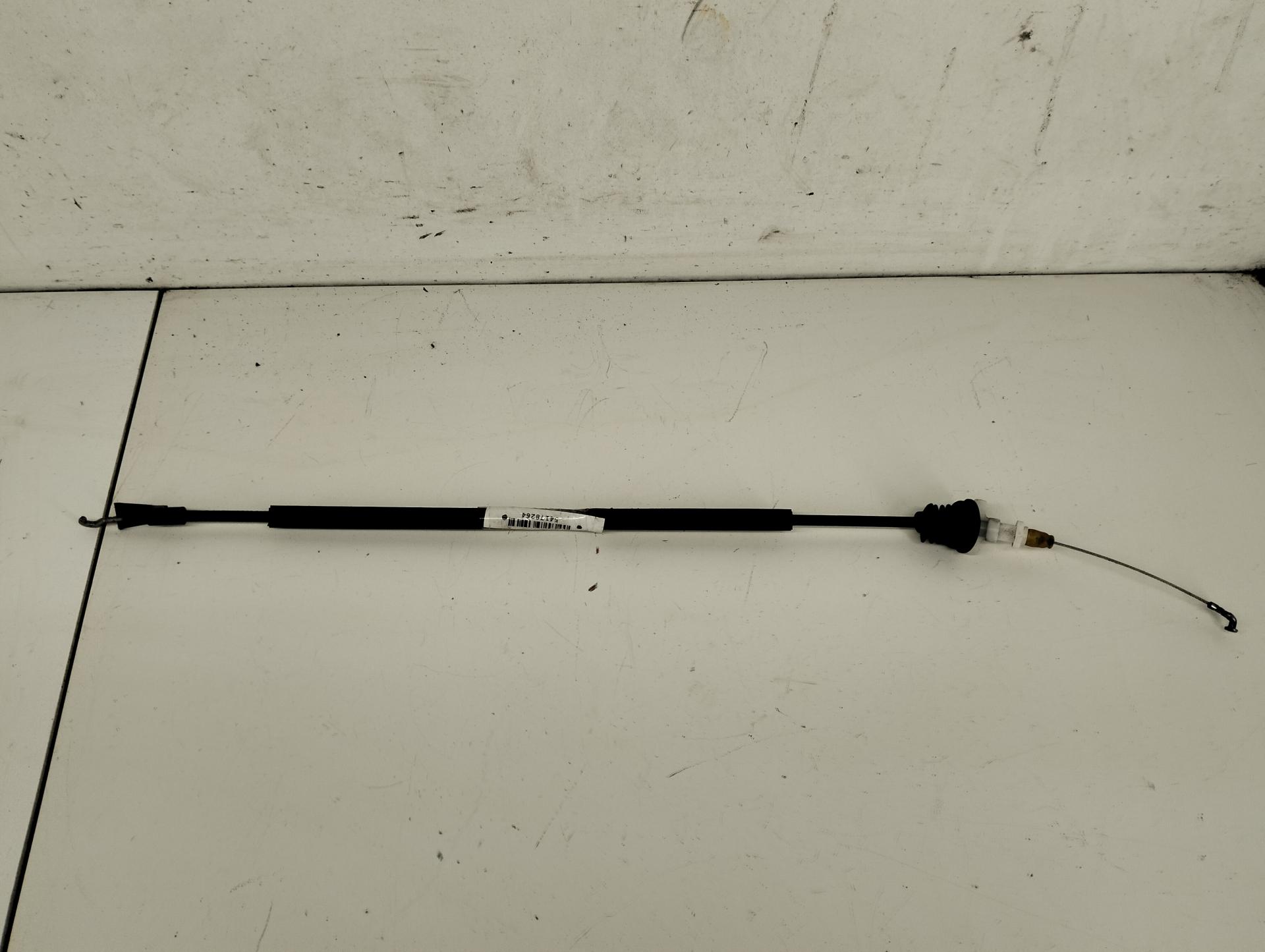 Трос двери задней