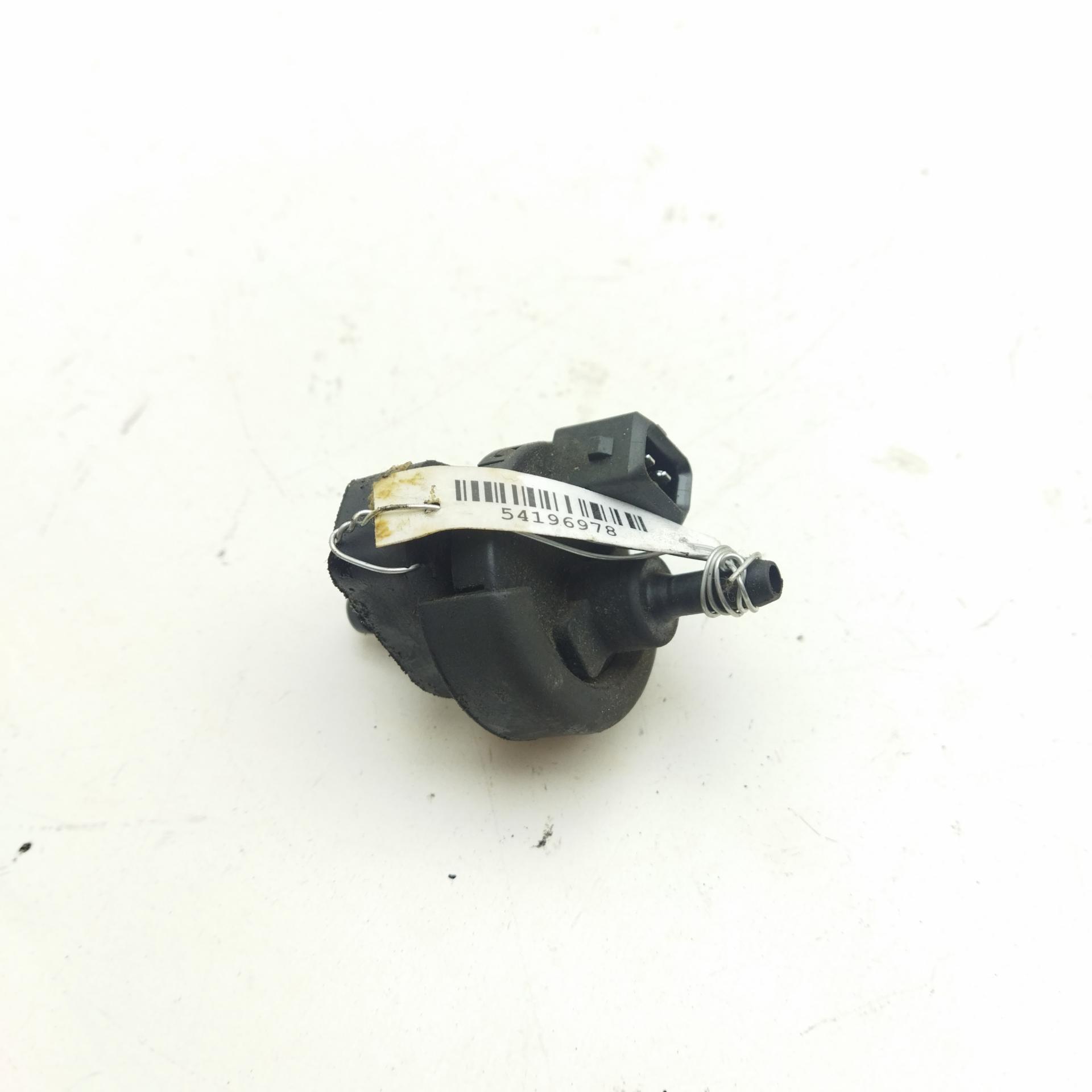 Клапан вентиляции топливного бака