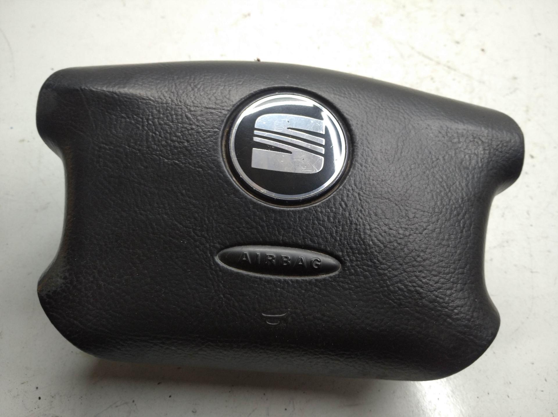 Подушка безопасности (Airbag) водителя