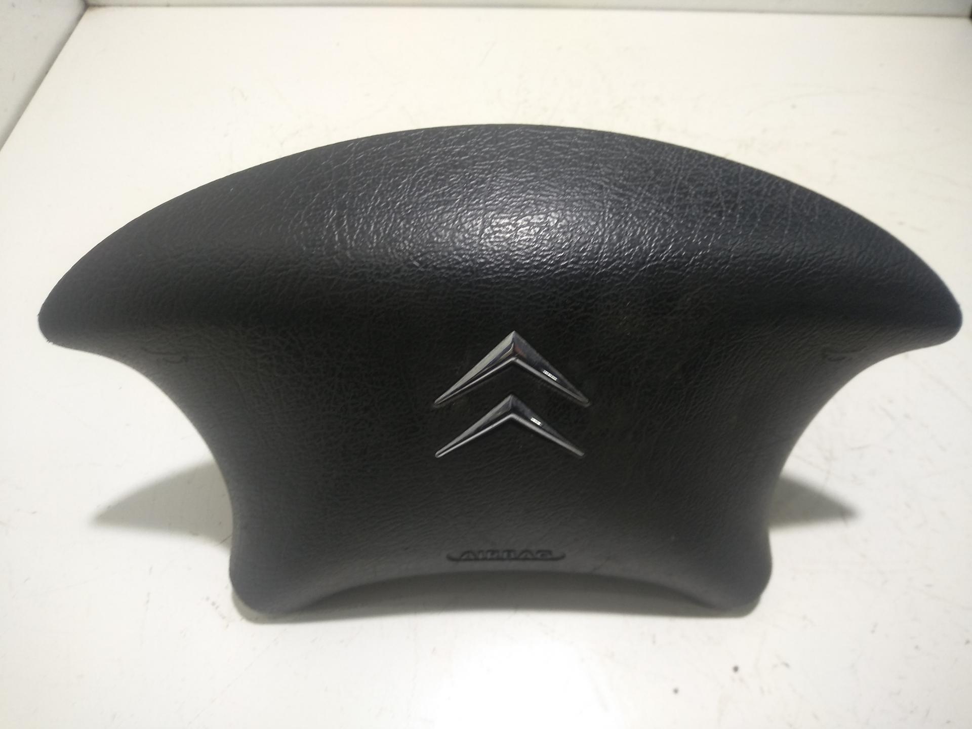 Подушка безопасности (Airbag) водителя