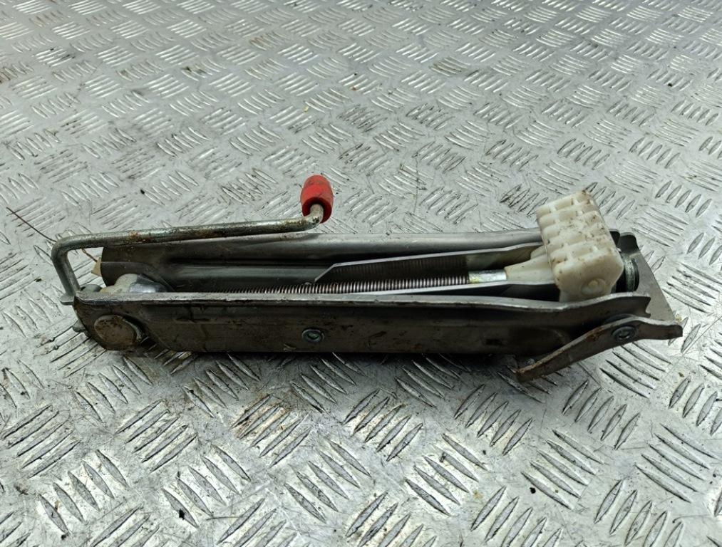 Домкрат