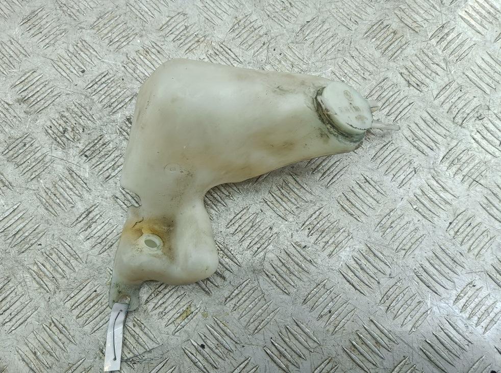 Бачок омывателя