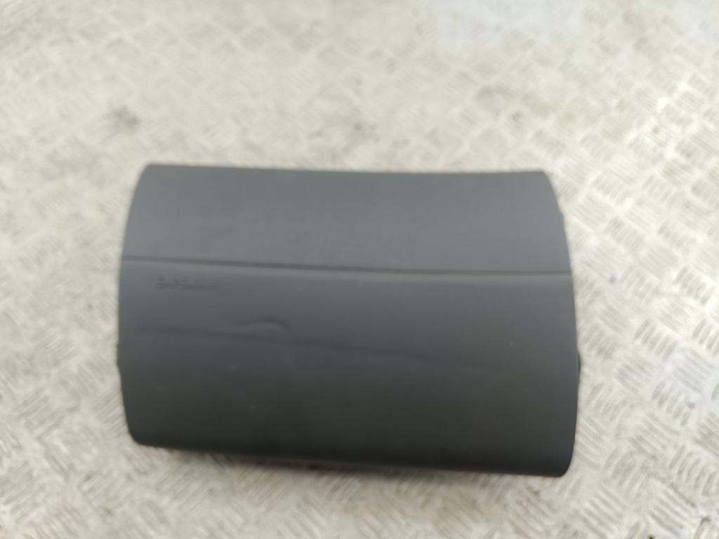 Подушка безопасности (Airbag) пассажира