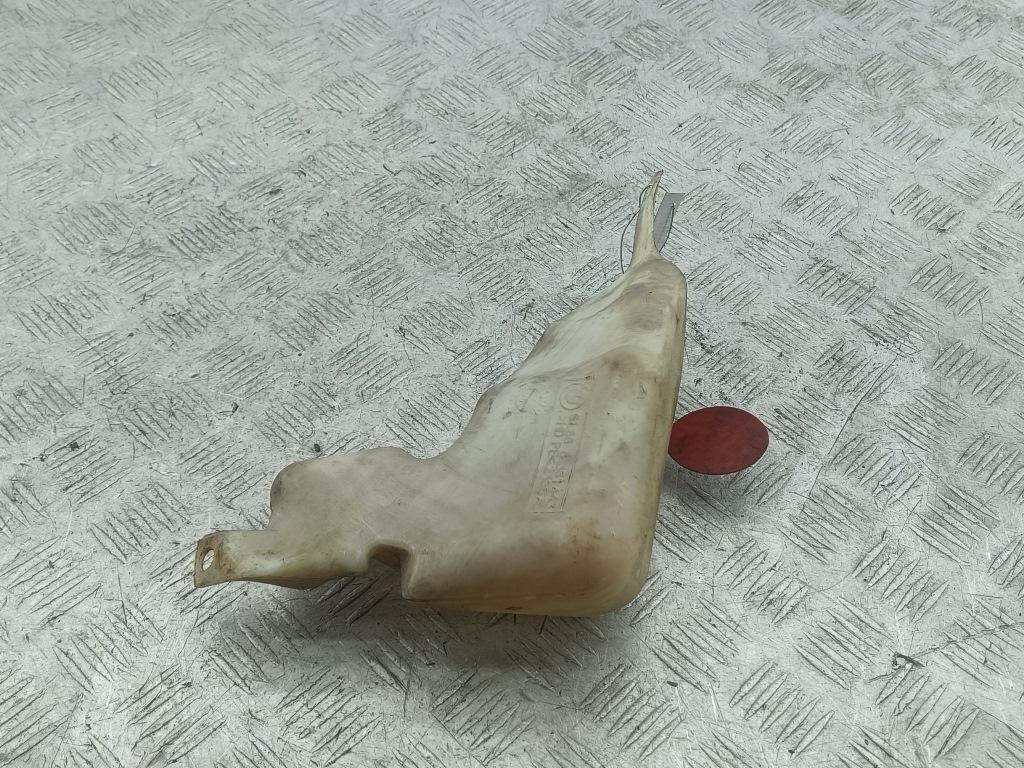Бачок омывателя