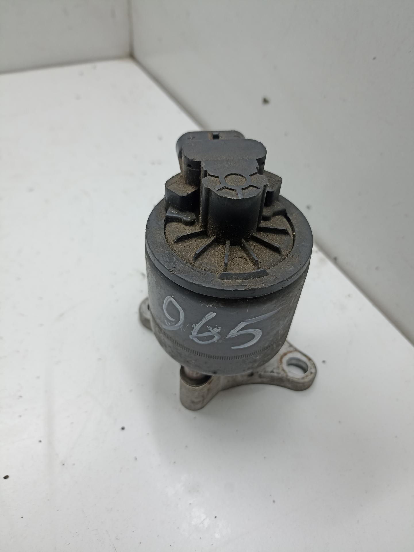 Клапан EGR (рециркуляции выхлопных газов)