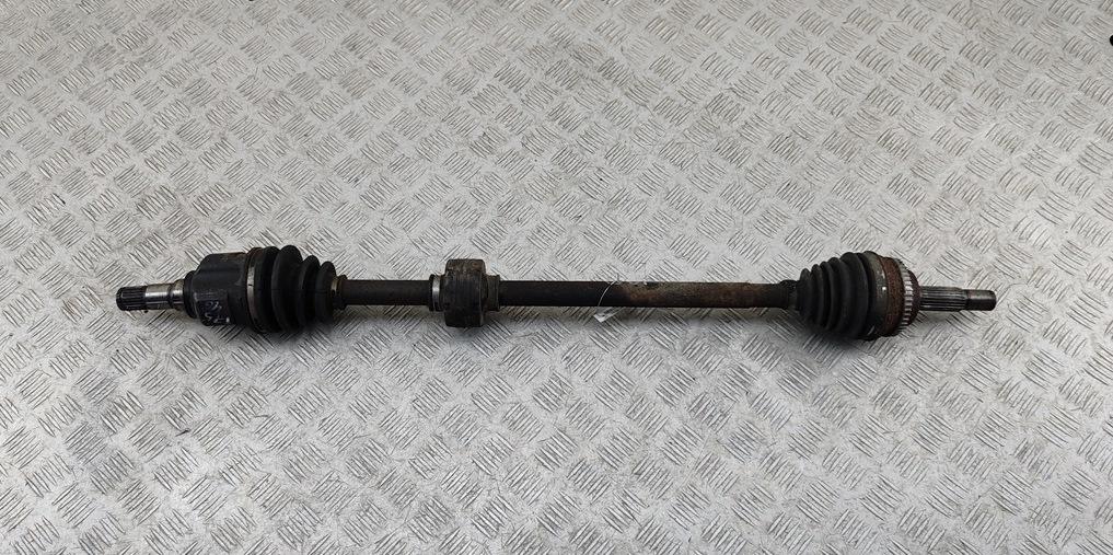 Полуось передняя правая