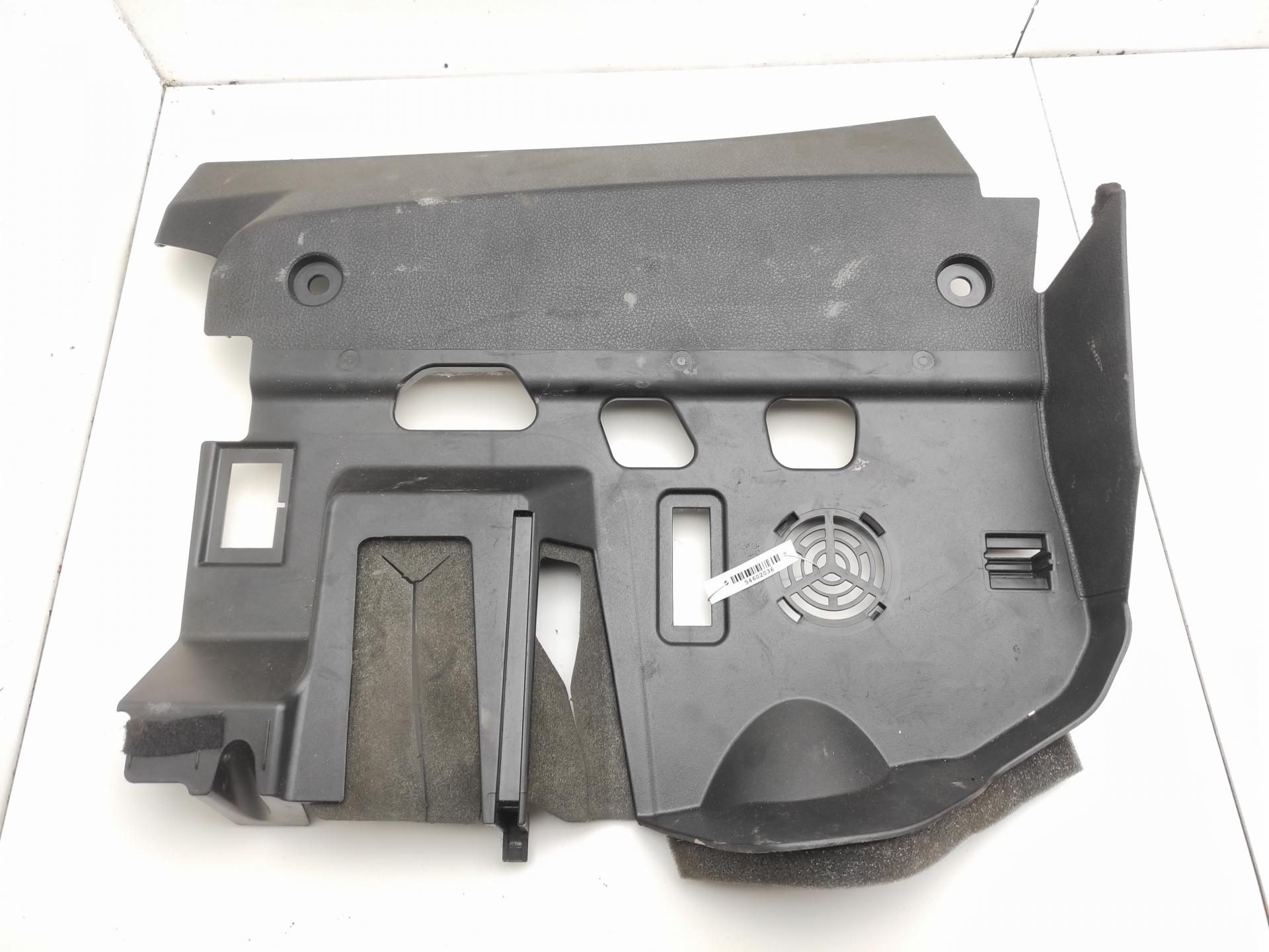 Пластик салона