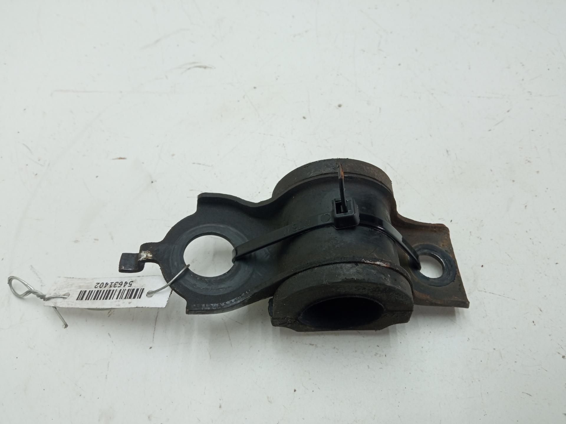 Крепление втулки стабилизатора переднего