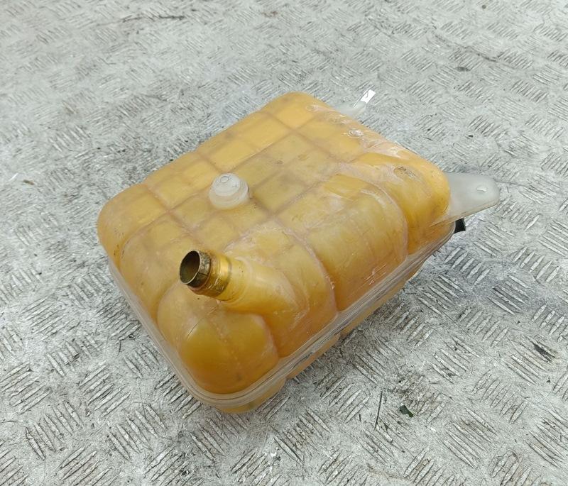Бачок расширительный