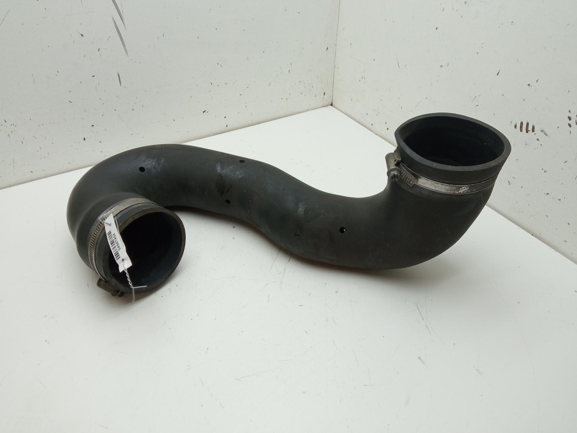 Патрубок воздушного фильтра