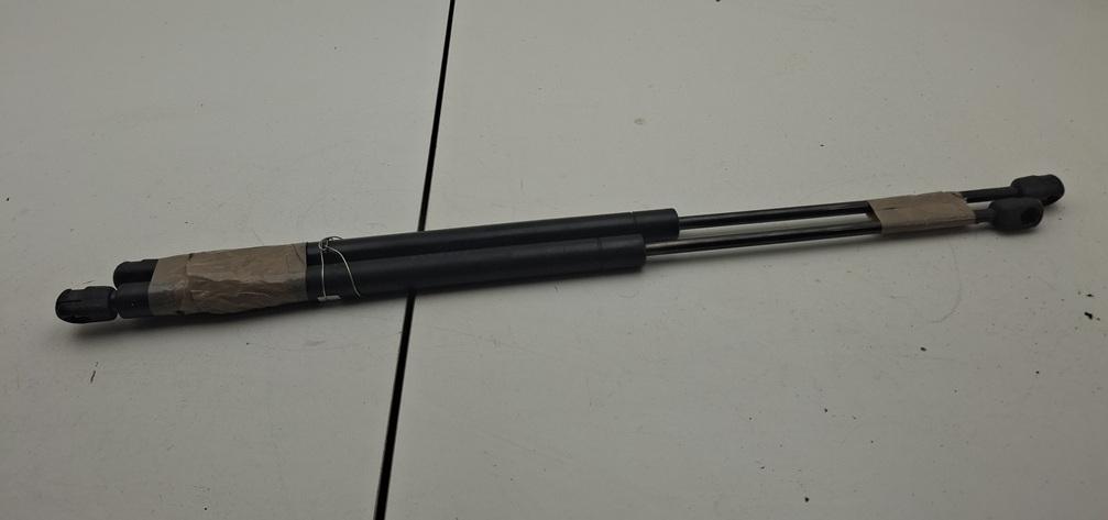 Амортизатор крышки (двери) багажника