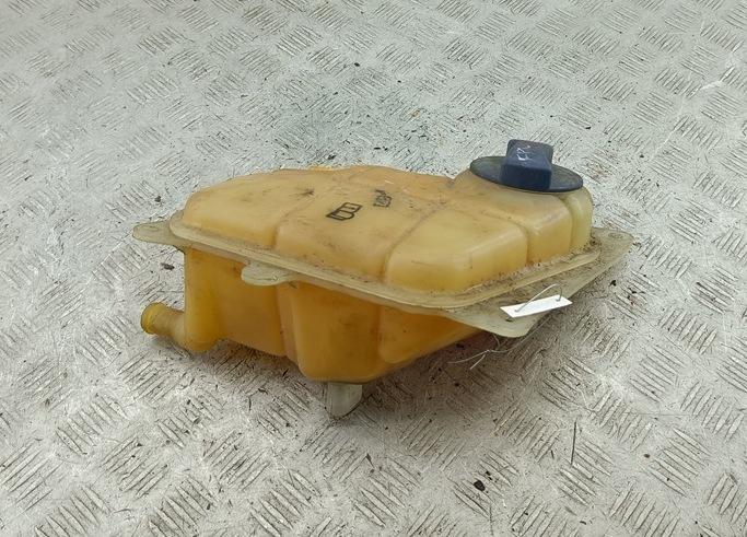 Бачок расширительный
