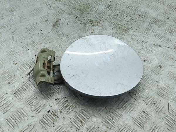 Лючок бака