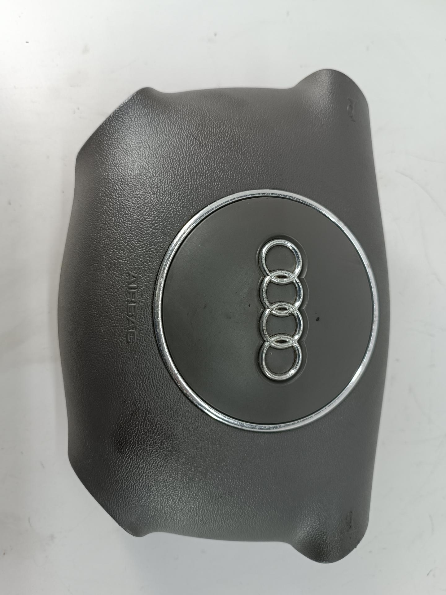 Подушка безопасности (Airbag) водителя