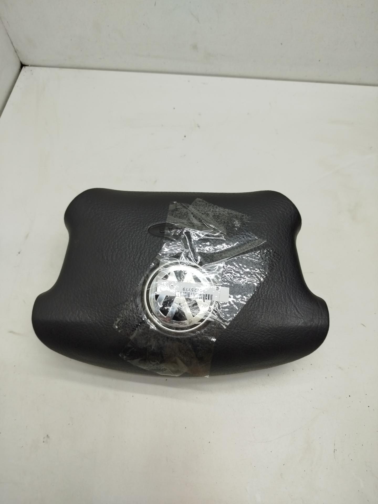 Подушка безопасности (Airbag) водителя