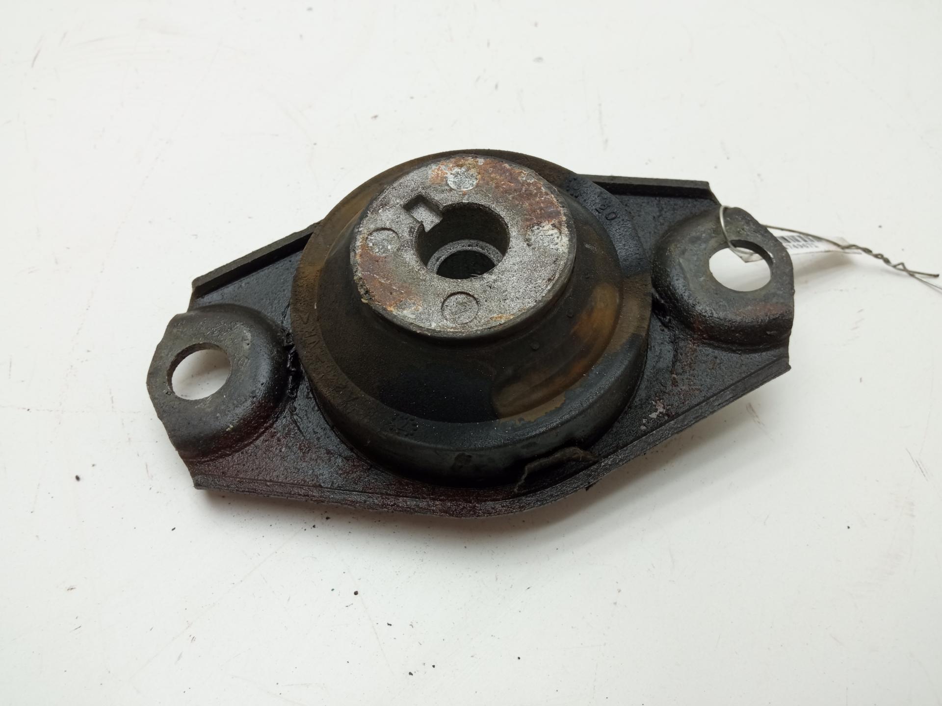 Подушка крепления двигателя