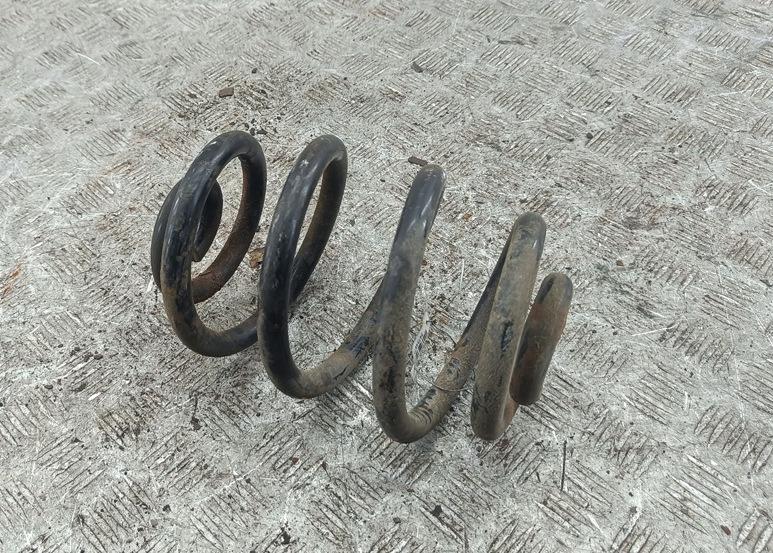 Пружина подвески задняя
