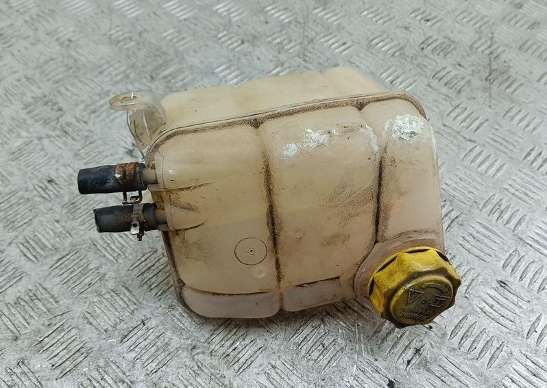 Бачок расширительный