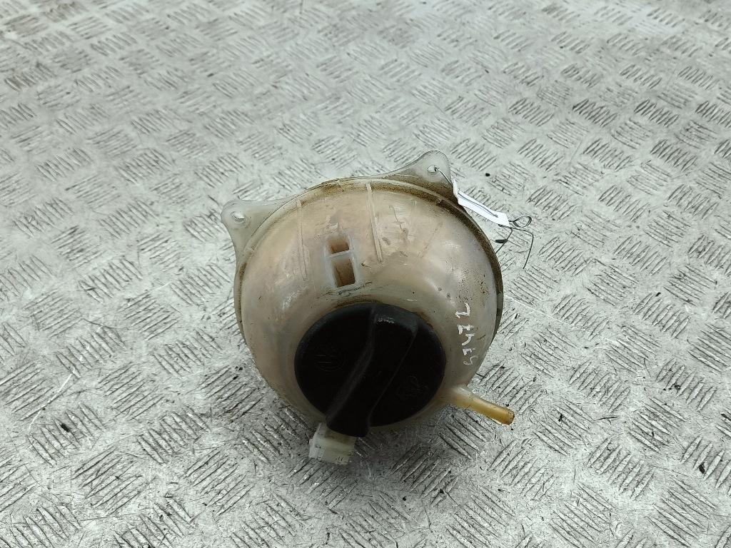 Бачок расширительный