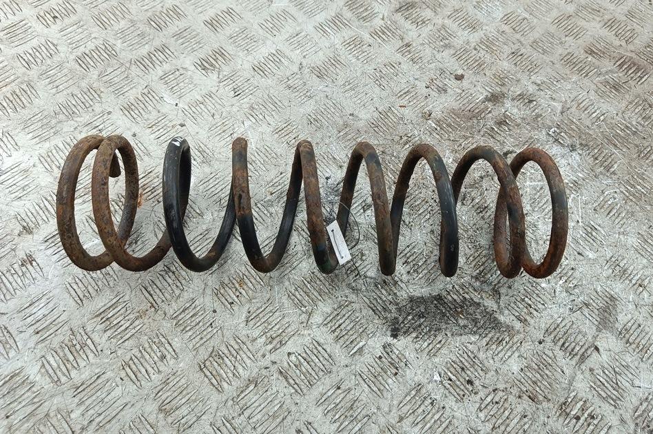 Пружина подвески задняя