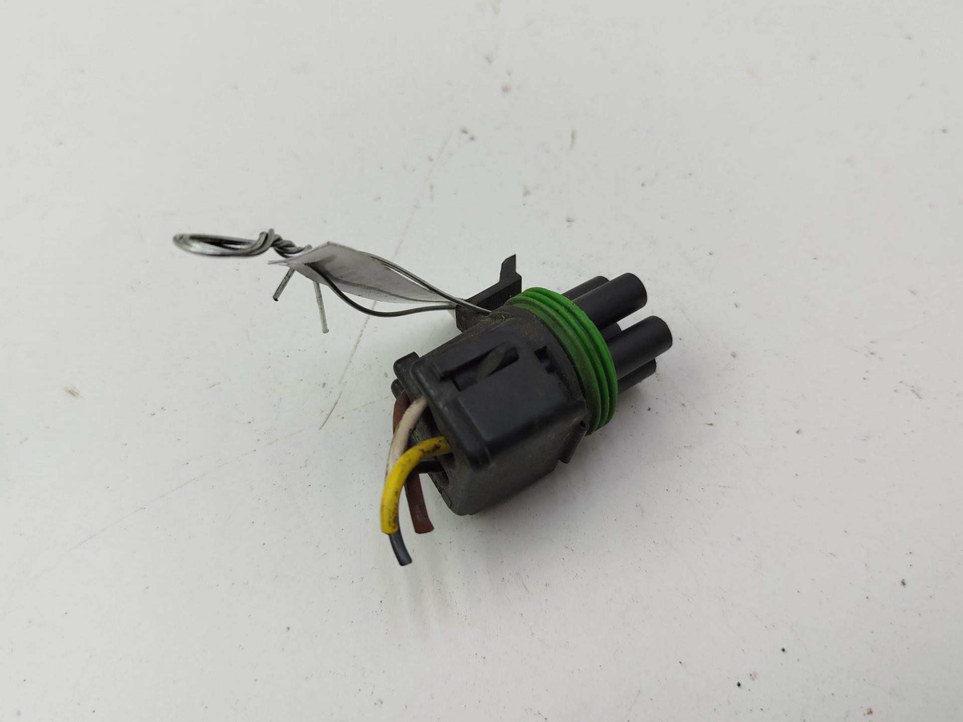 Разъем (фишка) проводки