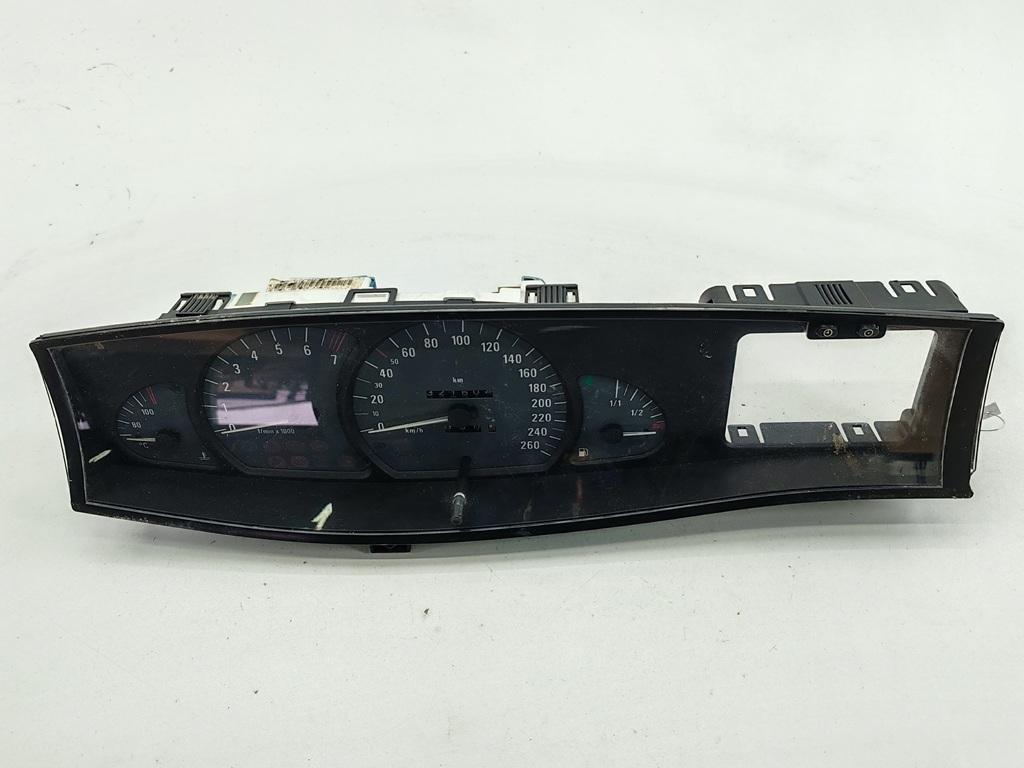 Щиток приборный (панель приборов)