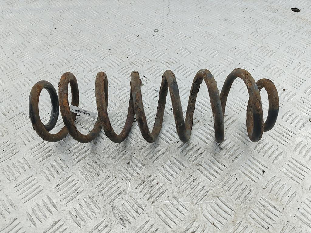 Пружина подвески задняя