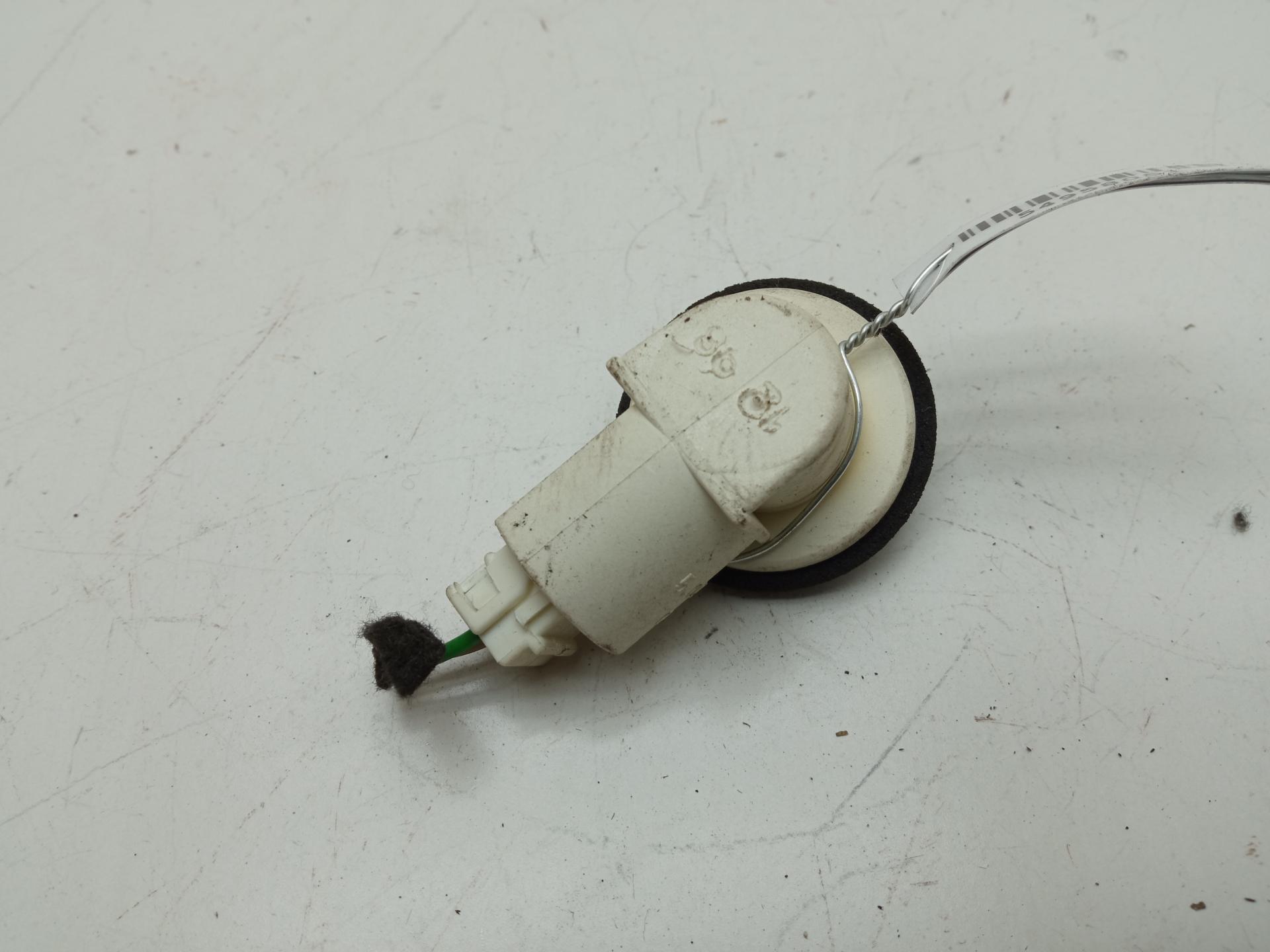Патрон лампы фонаря